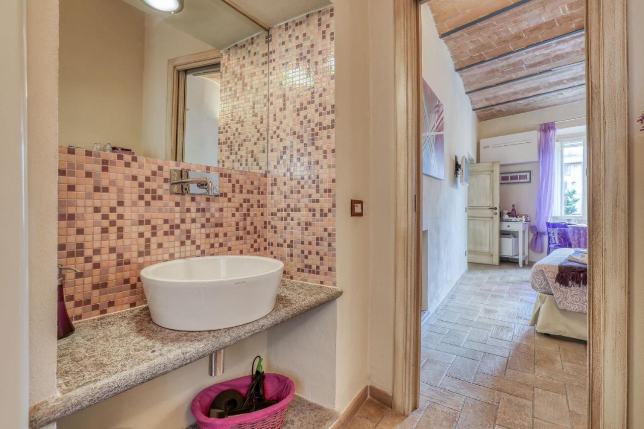 Viterbo Antica - Centro Storico Bed & Breakfast Exterior photo