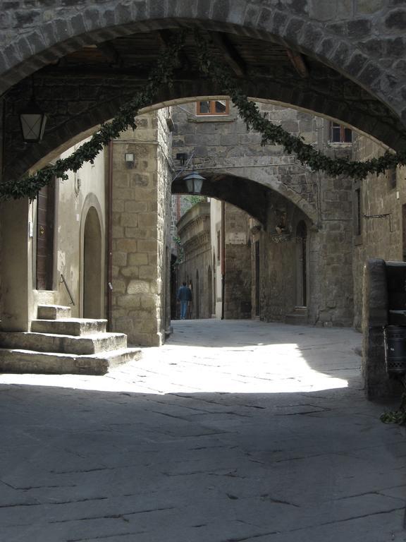 Viterbo Antica - Centro Storico Bed & Breakfast Exterior photo