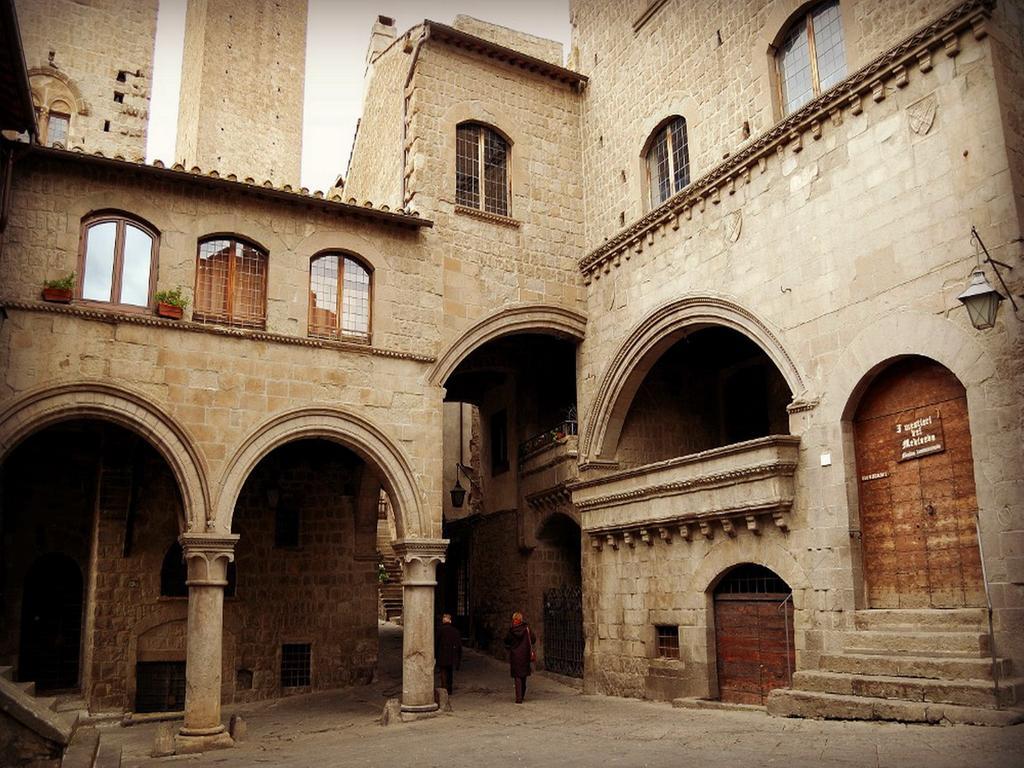 Viterbo Antica - Centro Storico Bed & Breakfast Exterior photo