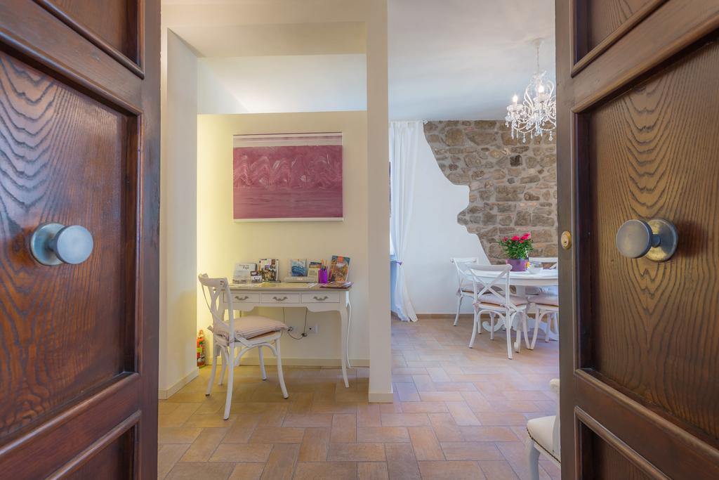 Viterbo Antica - Centro Storico Bed & Breakfast Exterior photo