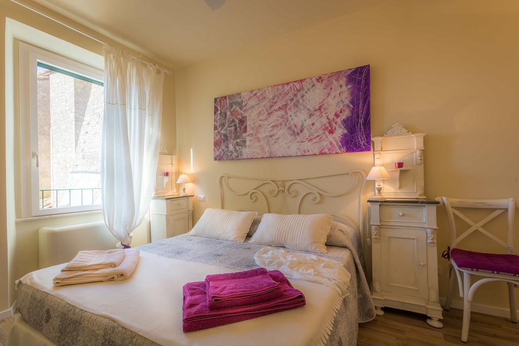 Viterbo Antica - Centro Storico Bed & Breakfast Exterior photo