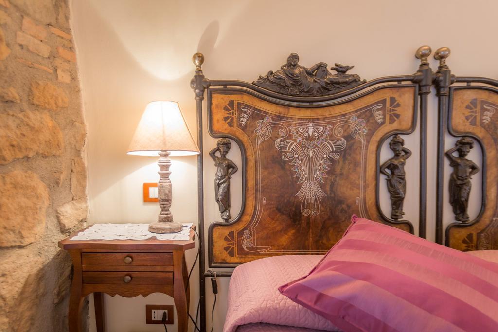 Viterbo Antica - Centro Storico Bed & Breakfast Exterior photo