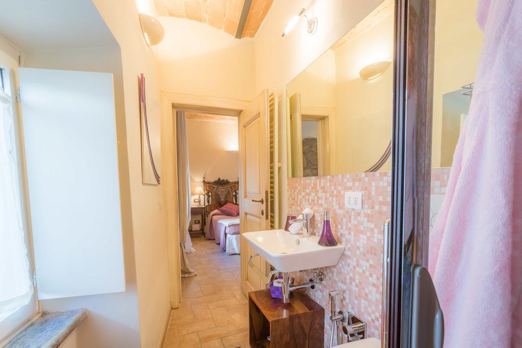 Viterbo Antica - Centro Storico Bed & Breakfast Exterior photo