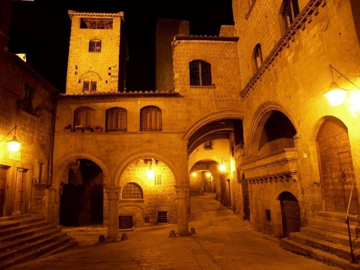 Viterbo Antica - Centro Storico Bed & Breakfast Exterior photo